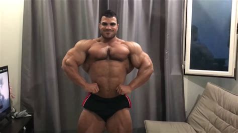 Dunia mustafa, 34musa mustafa, 69sabah mustafa. IFBB Pro Hassan Mostafa - Posing practice - YouTube