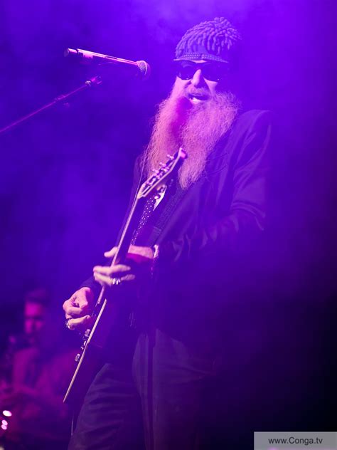 With one of the best beards in all of rock and roll. Billy Gibbons 4363 | Wearing his African Bamileke Hat, a pai… | Flickr