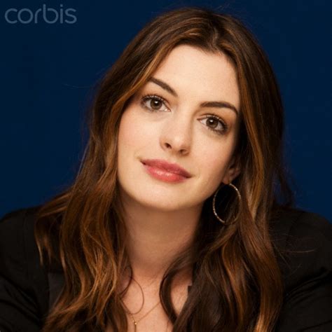 They fought all the time—and they challenged each other every day. lensclutcolunch: anne hathaway love and other drugs