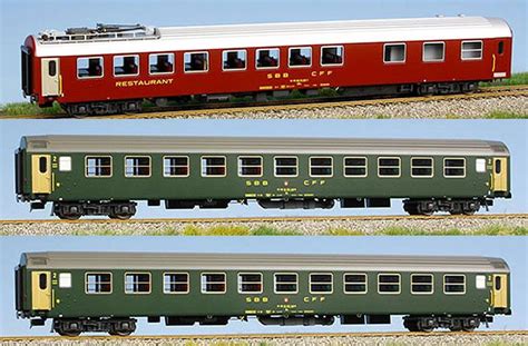 Documentations et aux nombreuses archives sur tous les modèles de train belge, français, italien, espagnol LS Models Set of 3 Passenger cars - EuroTrainHobby