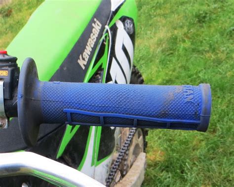 Each manufacturer of grip glue will have specific instructions on the back of the tub. ODI Half-Waffle Motocross Grips - Dirt Bike Test