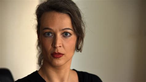 Um gehäuftes auftreten der doppelform lehrerinnen und lehrer zu vermeiden, können die ausweichformen lehrkörper, lehrkräfte oder lehrerschaft gewählt werden. Lehrer-Chef ärgert sich über Herzlos-Lehrerin - Nachrichten - prevalent-digest.de