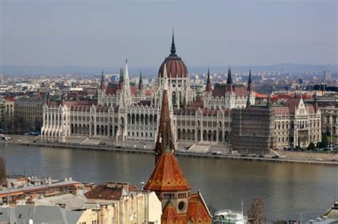 Et que dire de la capitale de la hongrie, budapest. Découvrir Budapest, capitale de la Hongrie, en camping car ...