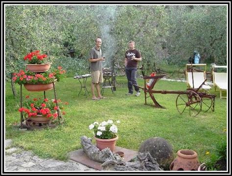 Diese frage hat schon manchen streit vom gartenzaun gebrochen. Fkk Im Garten Erlaubt - garten : House und Dekor Galerie ...