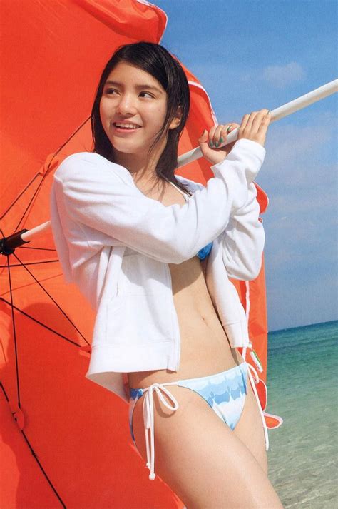 Within the series, she is designated as the second child and the pilot of a giant mecha named evangelion unit 02, to fight against enemies known as angels for the special agency nerv. 川島海荷(25)の胸チラ、パンチラや水着グラビア画像82枚｜エロ牧場