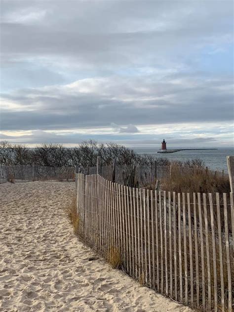 9,200 people live in tiburon in approximately 4,000 housing units. Lewes Homes For Sale Kindleton | - | Delaware Beach Homes