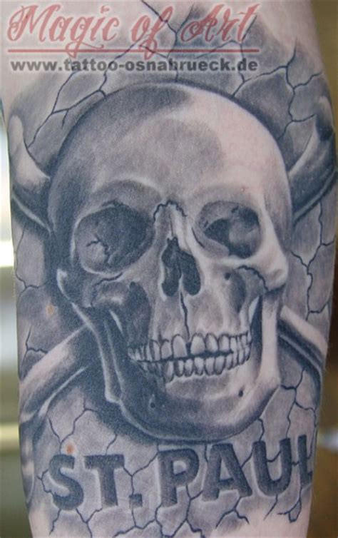 Am montag (2.8., 18 uhr) laden der fc st. tattoo-designer: skull | Tattoos von Tattoo-Bewertung.de