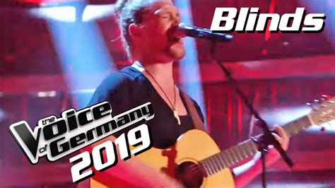 Weiter mit an bord bleibt mark forster, der auch bei the voice kids und im letzten jahr bei the voice senior zu sehen war. Foo Fighters - My Hero (Marvin Merkhofer) | The Voice of ...