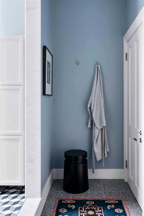 Give the ceiling a lift with this budget bathroom idea by covering it in beadboard and extending it down the walls several inches for a canopy effect. 30 Bathroom Decorating Ideas on a Budget - Chic and ...