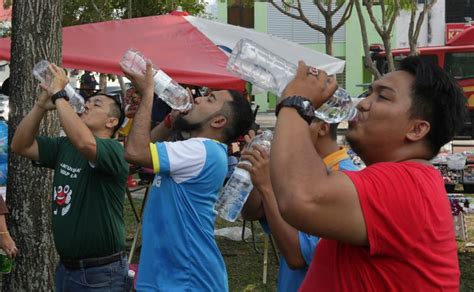 Hasilnya, kekuatan, saiz dan ketahanan otot akan meningkat. Usia meningkat, berat badan pula umpama yo-yo... jangan ...