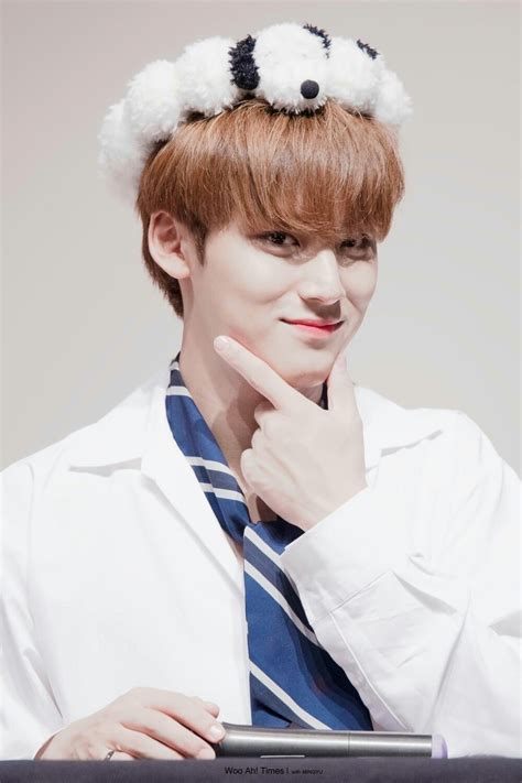See more ideas about mingyu, mingyu seventeen, seventeen. SEVENTEEN Reveals How Seungkwan Takes Care Of Pledis ...