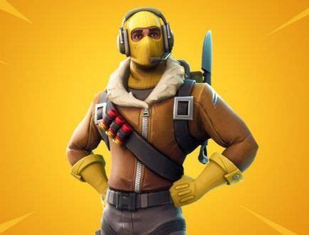 Yellowjacket is a rare outfit in fortnite: Raptor Fortnite Costume: DIY Cosplay w/ Ski Mask, Headset ...