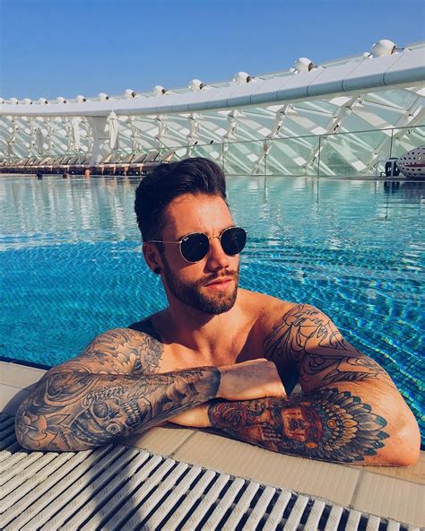 As for the cut, taking into account the challenges of hong kong humidity, the blonde boudoir stylists work to give you a haircut that. Chez Rust (@chezrust) • Instagram photos and videos ...