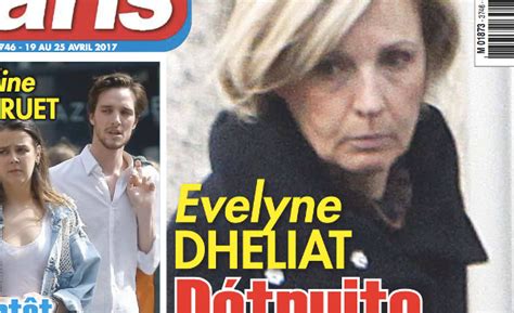 Evelyne dhéliat naît à cologne le 19 avril 1948 et grandit à bordeaux. Evelyne Dhéliat en deuil. Qui est son mari Philippe ...