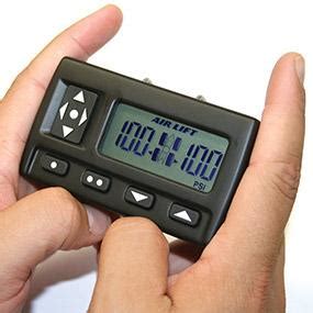 Control your air springs right from the air lift digital key fob. Amazon.com: AIR LIFT 72000 Wireless Air Leveling ...