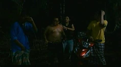Watch free movies online, tv series with subtitles. IMCDb.org: unknown in "Hantu dalam botol kicap, 2012"