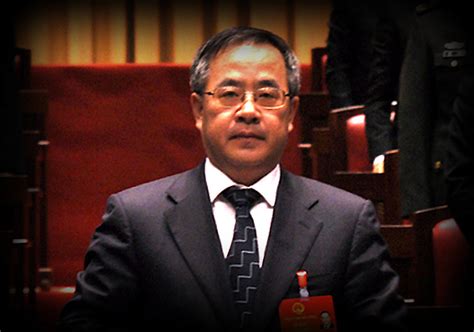 Born april 1963) is a chinese politician, a member of the politburo of the communist party of china, and a vice premier of the people's republic of china. 胡春華打殘「廣東幫」 緊跟習反腐仕途看漲 - 香港經濟日報 - 中國頻道 - 即時中國 - D141128