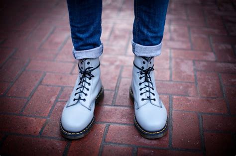 We offer experts of natural hair removal, spa services, and henna all in a relaxed environment that will help enhance your beauty and confidence. SF Street Style: 415 Tattoo + Grey Dr. Martens in Union ...