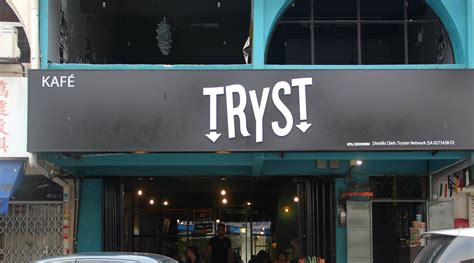 Since it's a secret cafe situated inside sangkaya, an ice cream shop, figuring out where is jibril's secret door is part of the fun (here's a 5 halal authentic italian restaurants in singapore for that special meal out. Konah & blog: Tryst Cafe , SS15 Subang