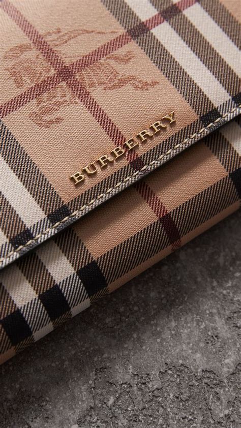 Maybe you would like to learn more about one of these? Pin de Miss Paty en Burberry | Fondos de pantalla de ...