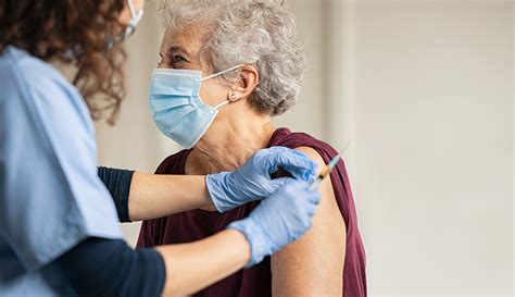 Abc para profesionales de la salud. Inicia registro de adultos mayores para vacuna contra COVID-19