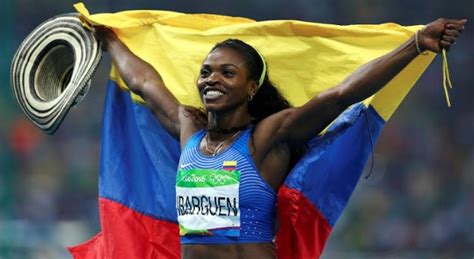 I've never heard of catherine ibarguen until like a minute ago but i think i'm in love with her. Catherine Ibarguen gana la Medalla de Oro!!!