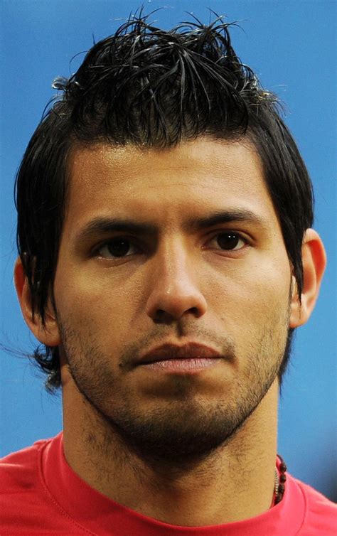 Sergio leonel kun agüero is an argentine professional footballer who plays as a striker for premier league club manchester city. ExpoKun aguero - PES Makers en Taringa!