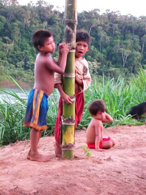 Aquí explicamos de dónde viene la palabra guaraní. Paraguay: Pride of the Guarani