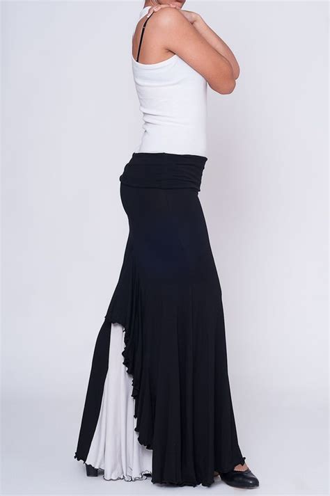5% de descuento y gastos de envío gratis desde 19 € Zoom Foto 1 - Falda de Ensayo Flamenco Modelo FE1205 ...