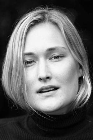 Ulrikke hansen døvigen (born 4 february 1971) is a norwegian actress. Wisting Streaming | Altadefinizione