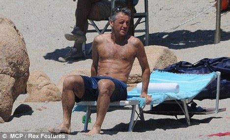 They share a daughter and two sons, filippo and andrea, who have both played in italy's inter. Tan City: Roberto Mancini and his VERY bronzed wife make a splash in Sardinia | Daily Mail Online