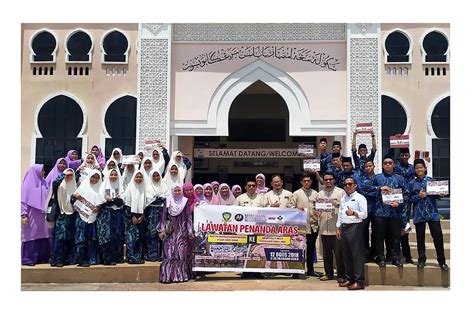 Pemohon hendaklah mempunyai ciri dan menepati syarat permohonan guru tabika kemas seperti yang ditetapkan oleh kemas. LAWATAN PENANDA ARAS KE SM IMTIAZ, TERENGGANU - ASRAMA MMBB