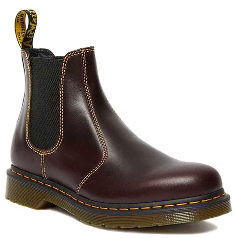 Get free delivery on orders over $50. Dr Martens 2976 Mens Leather Chelsea Boots - Oxblood