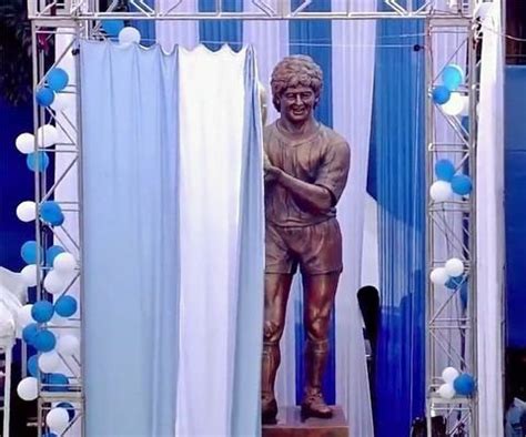 Another football icon honoured by a statue has attracted widespread attention and ridicule. Diego Maradona unveils 12ft statue of himself in India ...