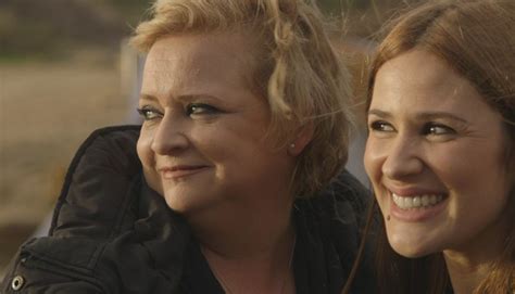 Entrou em várias produções televisivas e, fez sketches humorísticos para os programas praça da alegria e portugal no coração. «Só Visto!» recebe Noémia Costa - A Televisão