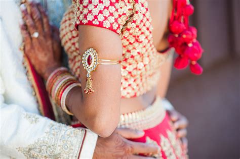 Share this story, choose your platform! Arvind and Anjali's #indian #wedding in #tennessee. Photo // Bryan Allen | Tennessee wedding ...