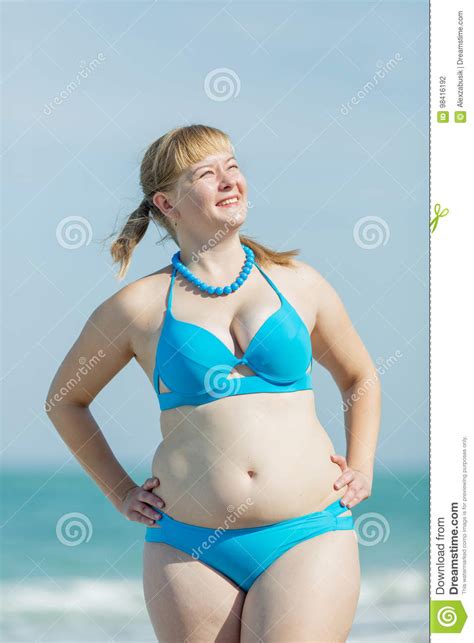 Chubby lady cassandra calogera enjoys bedroom shagging 1159 min. Watching chubby outdoor bending - Quality porn.