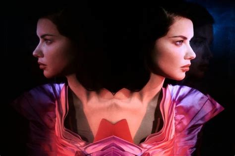 Fu scelta come testimonial per il marchio di cosmetici maybelline dal 2003 al 2009, dove fu protagonista di molte campagne pubblicitarie e nel 2009 anche di un calendario in edizione limitata. Adriana Lima Vogue Arabia 2019 Cover Fashion Editorial