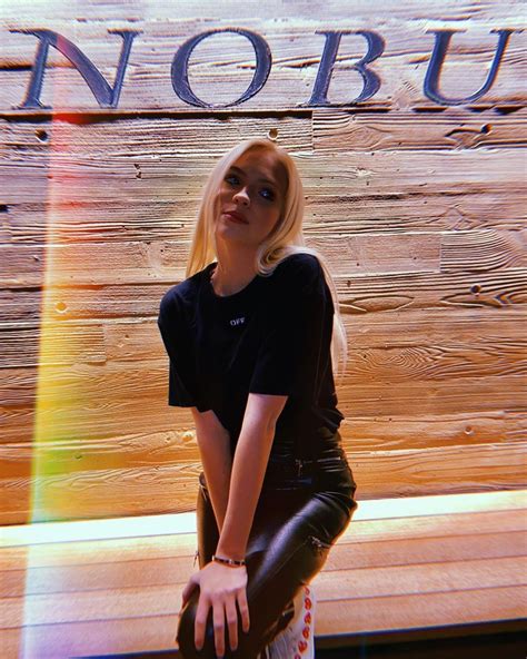 Jun 28, 2021 · mabel chee 06/28/2021, mabel chee style, outfits, clothes and latest photos. Jordyn Jones - Social Media 01/31/2020 • CelebMafia