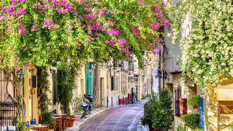 Athens, greece, with its famous acropolis, has come to symbolize the whole of the country in the popular imagination, and not without cause. Athens in Spring - Delice