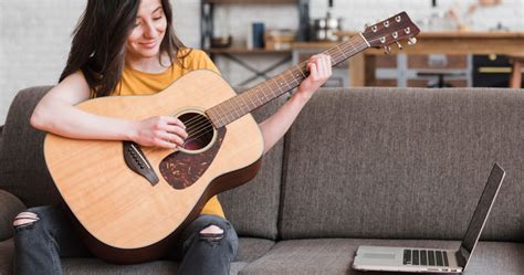 When picking a guitar pick, especially at the beginning, there are basically four things that matter: How to Get More Out of Your Guitar Practice Session ...