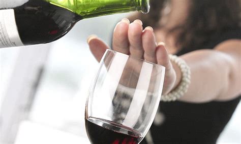 Every time the crushing shallowness of red carpet coverage pierces your glassy stare, drink. How the best way to avoid drinking too much wine is by ...