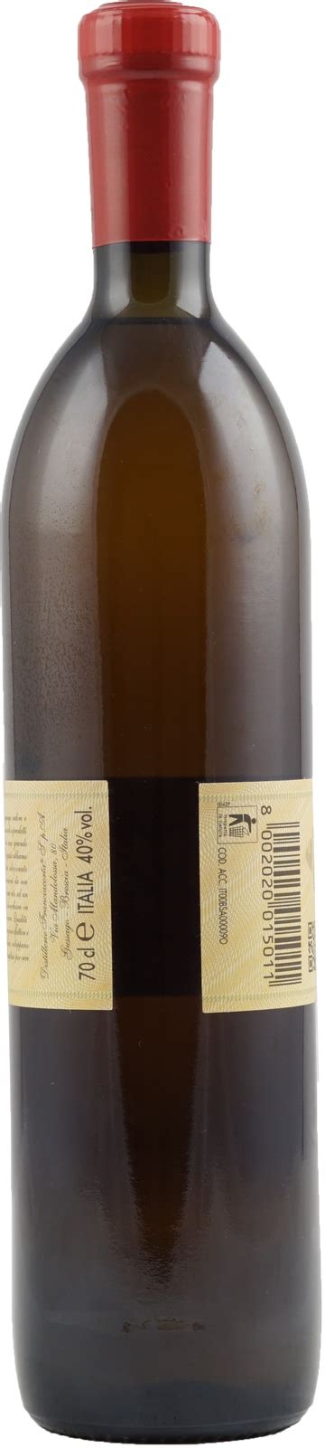 Vinacce selezionate provenienti da uve pregiate di plurivitigno della franciacorta. Grappa Barricata von Franciacorta 700ml 40%