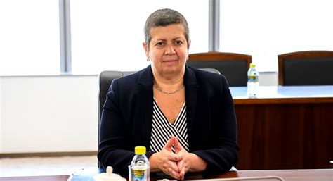 Nada de cargos mais elevados! Ana Paula Vitorino na assinatura do Protocolo da Área ...