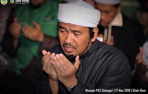 'saya bukan ahli ibadah kelak ketika saya meninggal bisa bersama rasulullah saw'. Doa Ustaz Dusuki untuk kemenangan Islam