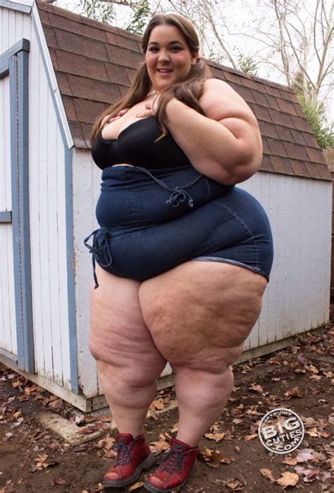 Everything fat, fattening, and feederism. 98 best images about ssbbw on Pinterest | Sexy, Models and ...