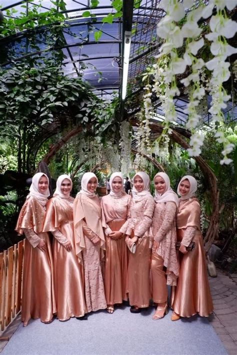 Check spelling or type a new query. √ 30+ Model Bridesmaid Hijab (DRESS, SERAGAM, KEBAYA, GAUN)