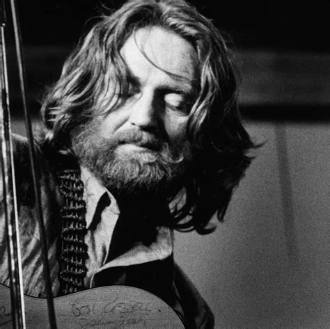 He and his elder sister, bobbie, were raised by their paternal grandparents during the great depression. Willie Nelson | Country Music Hall of Fame