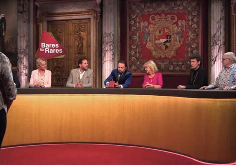 Für ein pontifikales brustkreuz eines geistlichen würdenträgers, ein sogenanntes pektorale, machte händlerin susanne steiger am mittwoch stolze. Teuerster Verkauf bei „Bares für Rares" - UnserTirol24