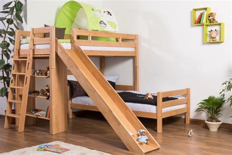 Kinderhochbett ninjos mit ausziehbarem schreibtisch. Kinderhochbett Pauli - Backpackers St Pauli Backpacker ...